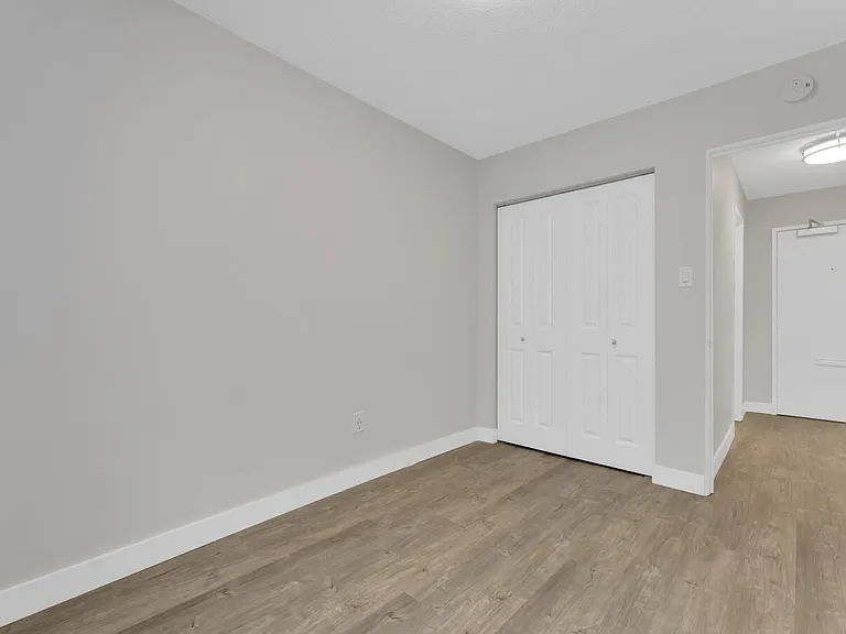 1655 Haro St — Photo 41
