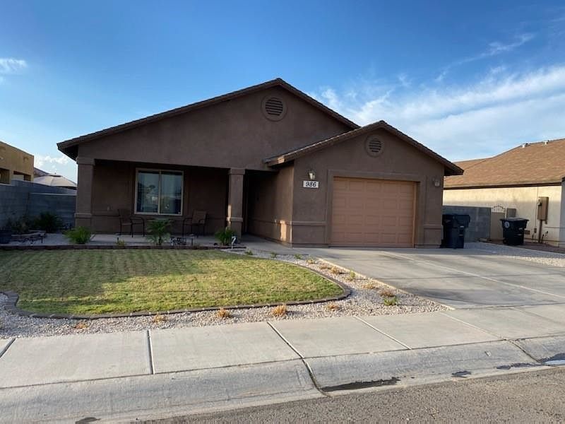 1st image of 986 E San Luis Ln