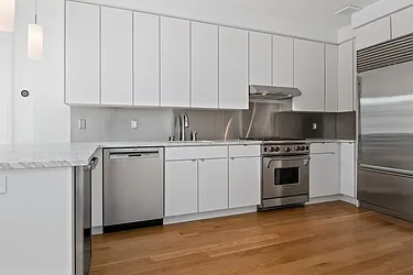 Rented by R New York