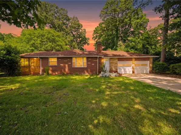 6916 Riddick St, Norfolk, VA 23518