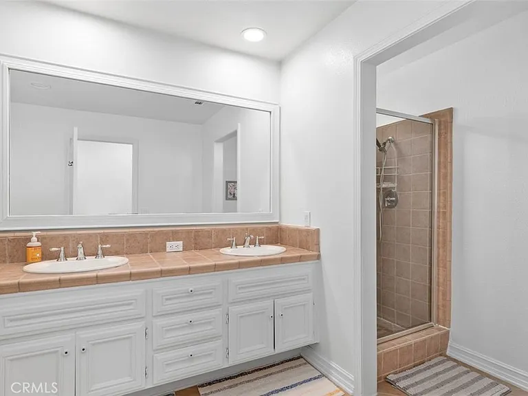 22241 Dardenne St — Photo 32