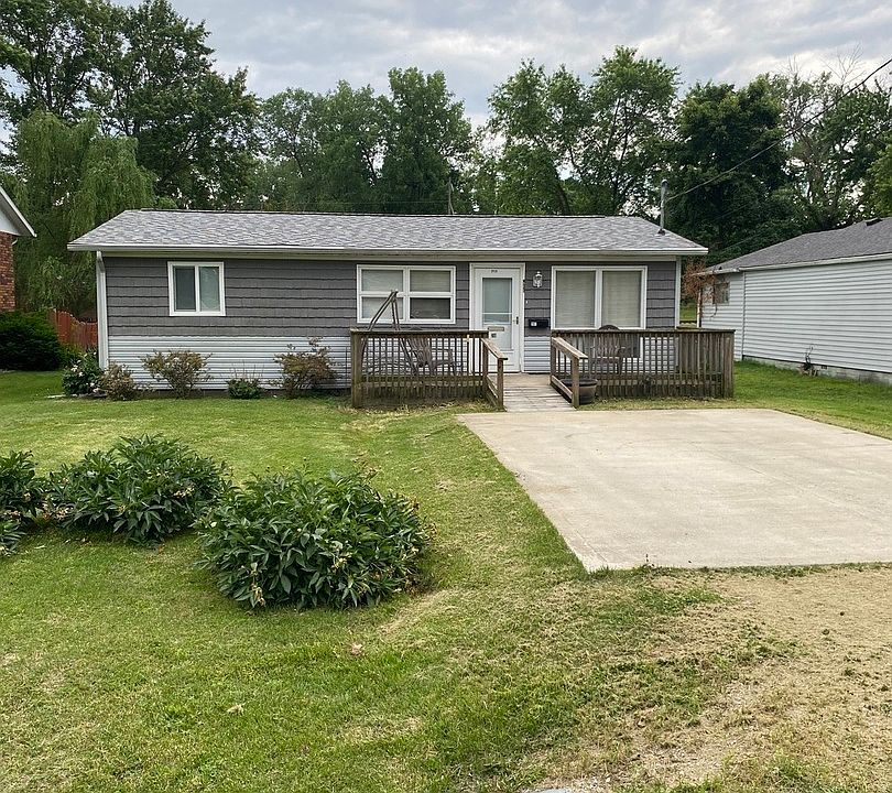 1st image of 711 E Olive St