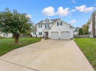4 Coach St, Hampton, VA 23664