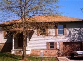 2002 S 16th St, Ozark, MO 65721