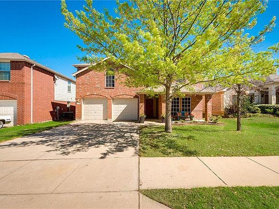 3rd image of 12521 Summerwood Dr