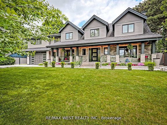 2nd image of 18 Windy Ridge Dr