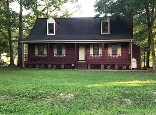 7712 Robinwood Dr, Chesterfield, VA 23832