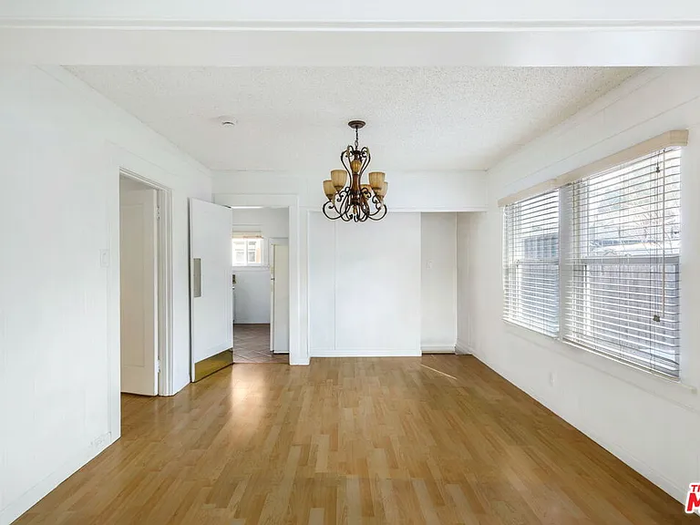 333 W 70th St #333 — Photo 3