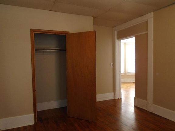 4th image of 2324 S 19th St