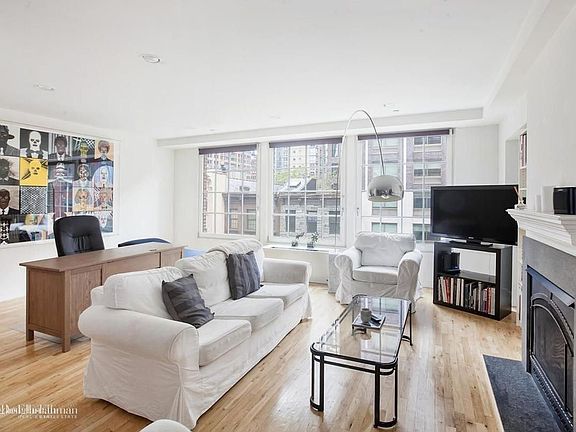 4th image of 111 W 28th St #5S