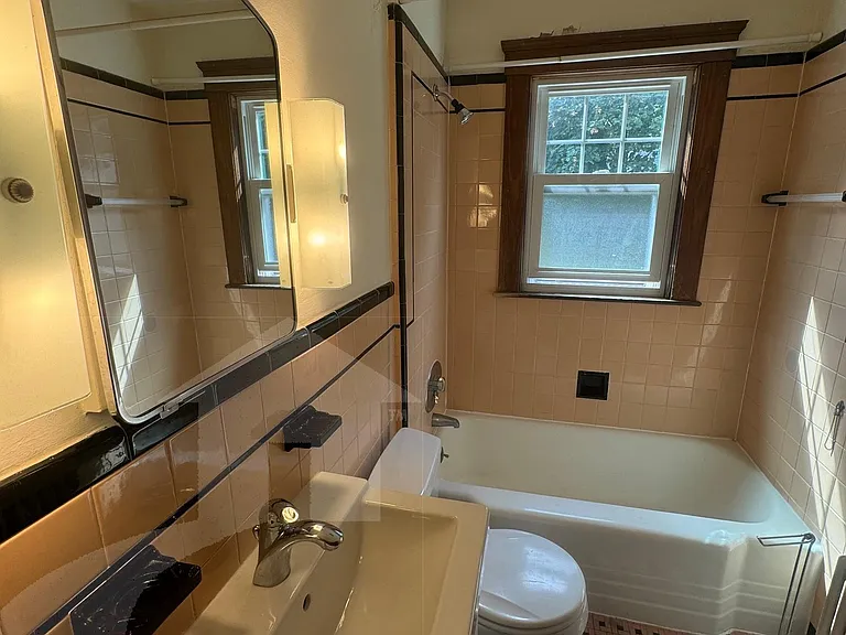 19 Hancock Ave — Photo 16