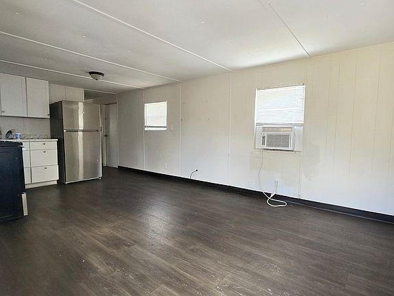 2nd image of 3219 Slash Pine Rd #21