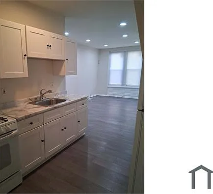 2253 N 16th St #1 — Photo 1