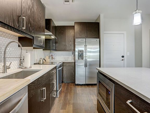 2nd image of 3114 S Congress Ave #305