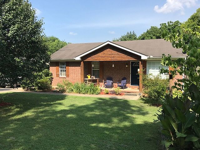 Welcome to 908 McClurkin Ave