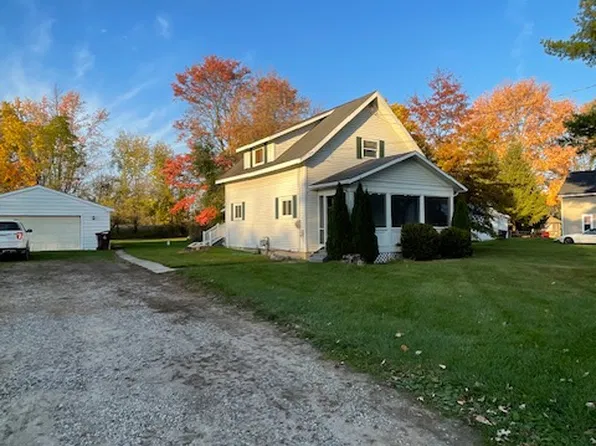 4055 E Monroe St, Rosebush, MI 48878