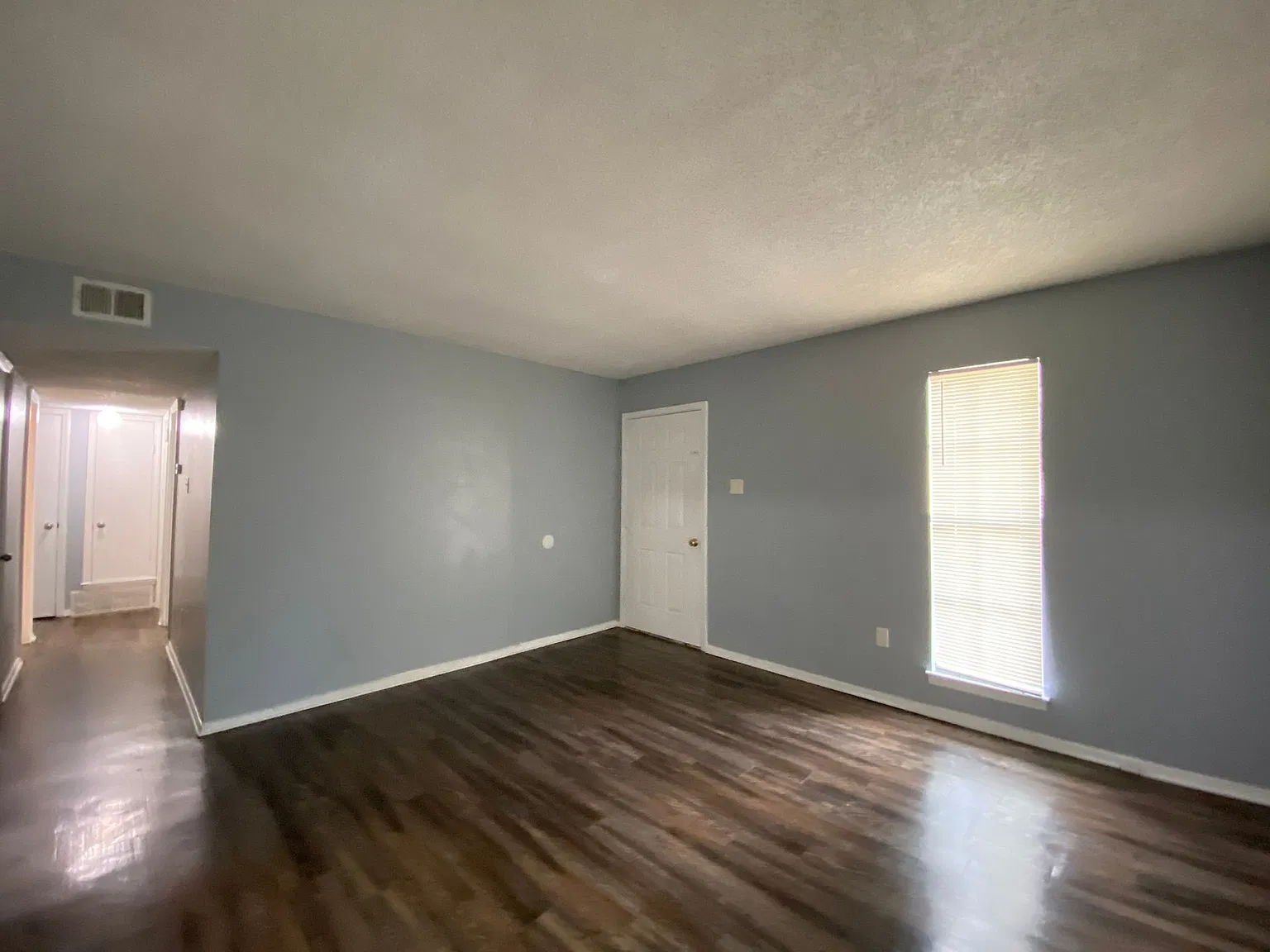 3937 Twin Lakes Drive — Photo 4