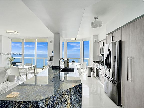 3rd image of 6365 Collins Ave APT 3901