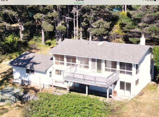 24916 Pistol River Loop, Gold Beach, OR 97444