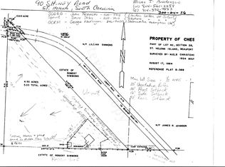 90 Shiney Rd, Saint Helena Island, SC 29920