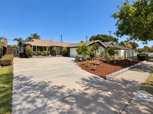 1521 W Crone Ave, Anaheim, CA 92802