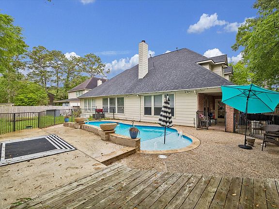 5th image of 6334 Shoreview Ct
