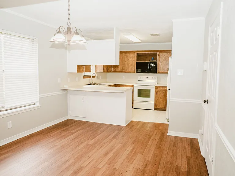 6313 W Oxbow Cir — Photo 5