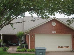 720 Stag Trl, Edmond, OK 73012