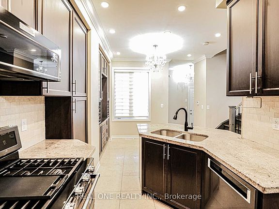 2nd image of 29 Poetry Dr