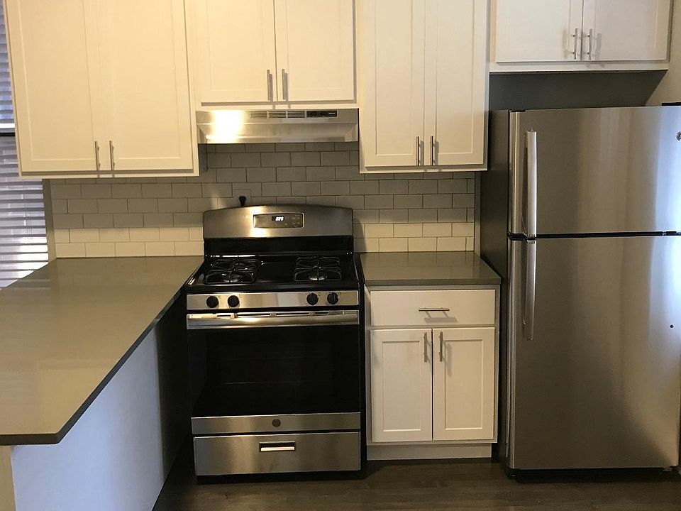 1st image of 861 W Lill Ave #3