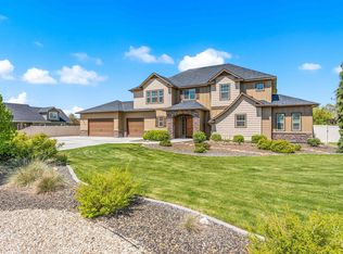 8020 Upland Dr, Nampa, ID 83686