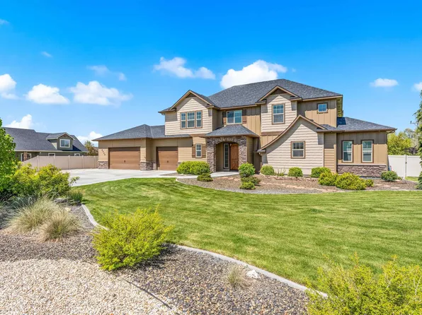 8020 Upland Dr, Nampa, ID 83686