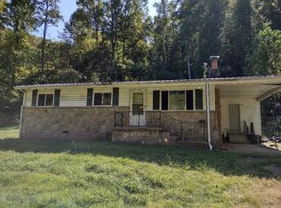 815 Bloss Branch Rd, Lavalette, WV 25535