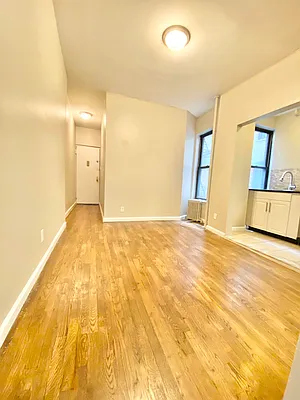 Rented by Corcoran | media 12