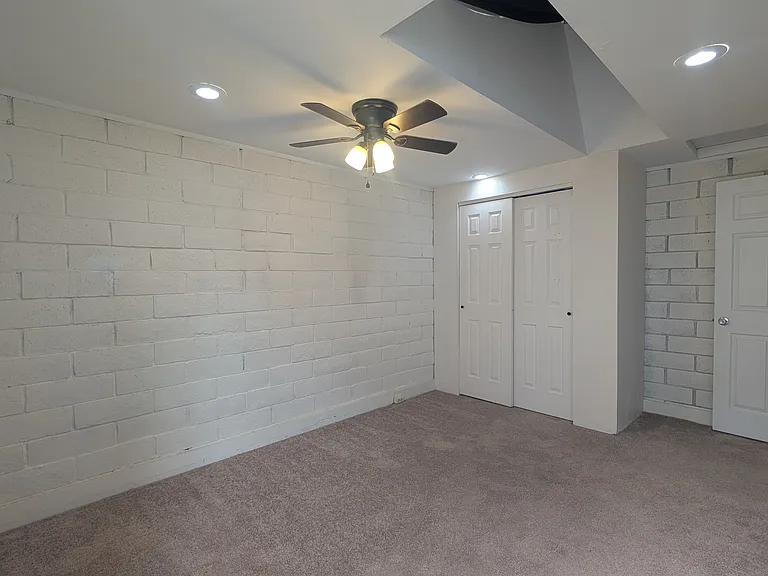1514 N Elaine Way — Photo 26