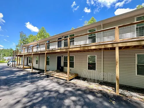 7815 State Highway 213 #D Photo 1
