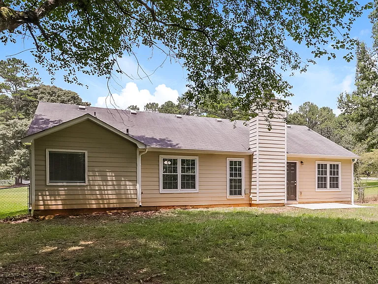 306 Ashley Manor Way — Photo 16
