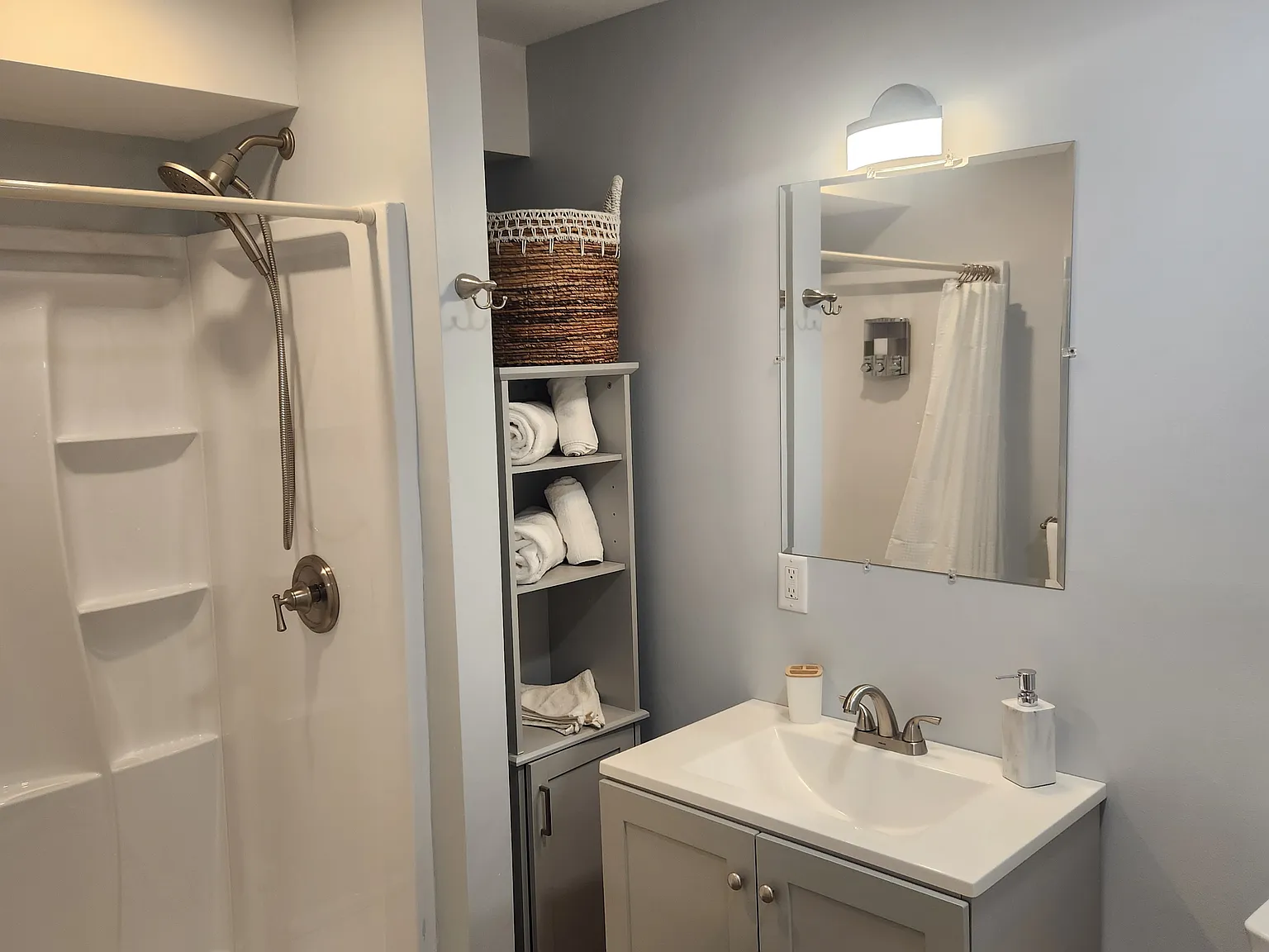 1 bed, 600 sqft, $1,900 — Photo 3