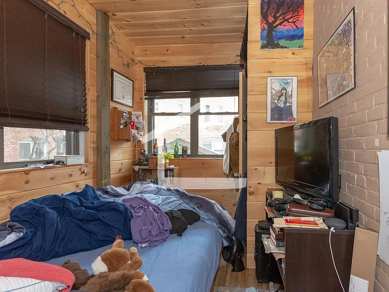 69 Babcock St #2B — Photo 5