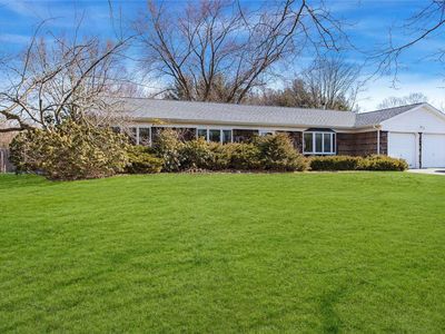 11 Ross Ln, Mount Sinai, NY, 11766