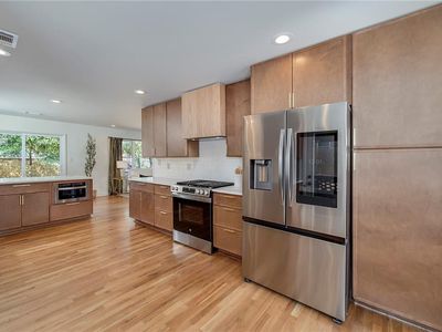 2569 Woodhill Ln, Atlanta, GA, 30344