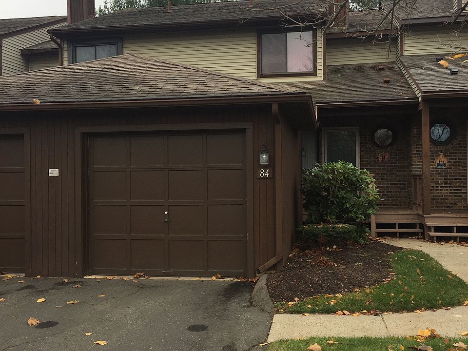 Attached One Car Garage