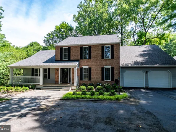 20 Dulaney Hills Ct, Cockeysville, MD 21030