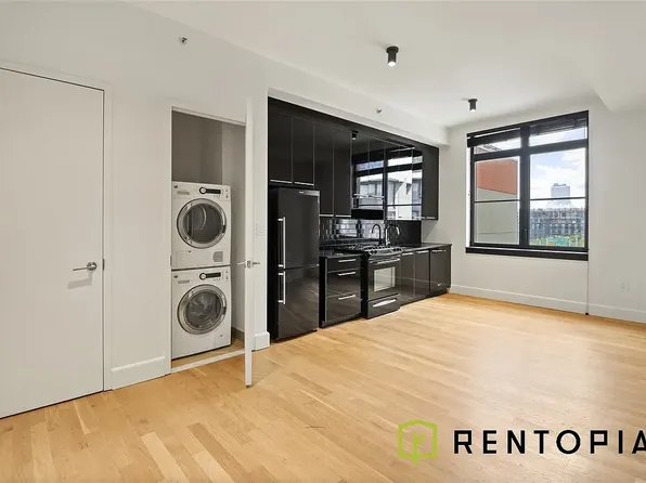 448 Union Avenue image 1 of 9