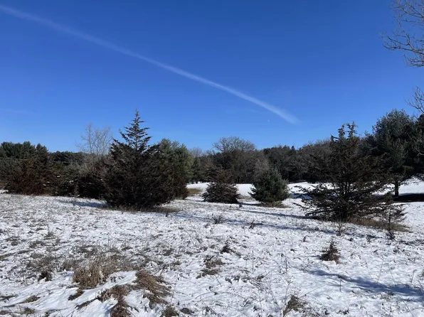 N4451 EAGLE LANE, Montello, WI 53949