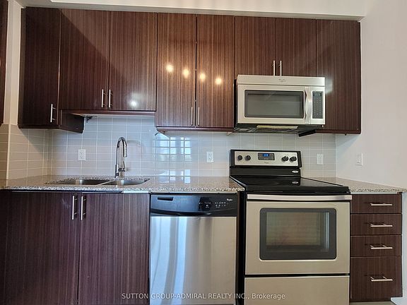 4th image of 75 N Park Rd #402