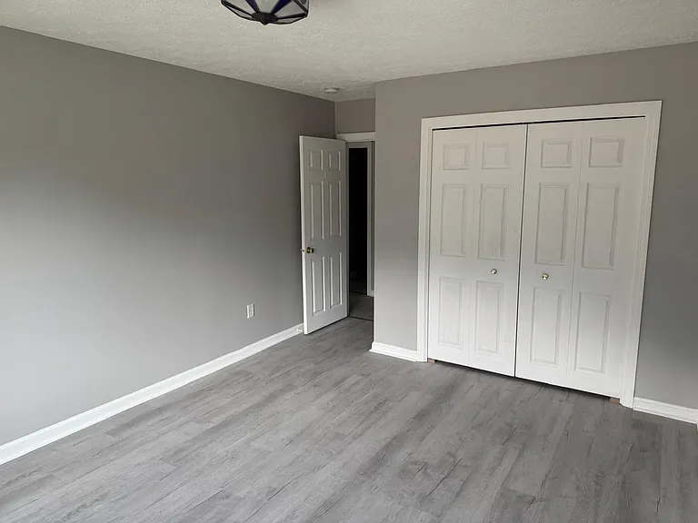 1991 Bodwell Rd #14 — Photo 10