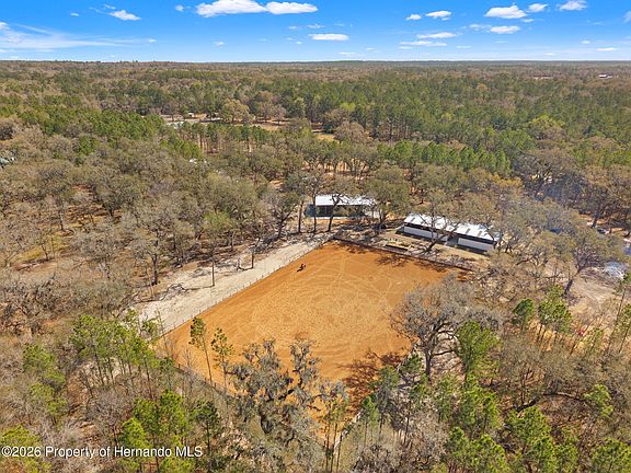 2nd image of 3431 Saturn Rd