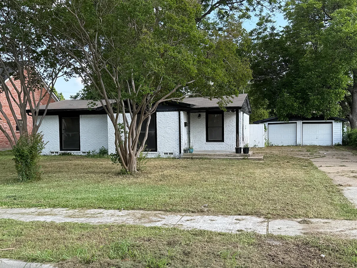 Building Photo - 438 Pittman St