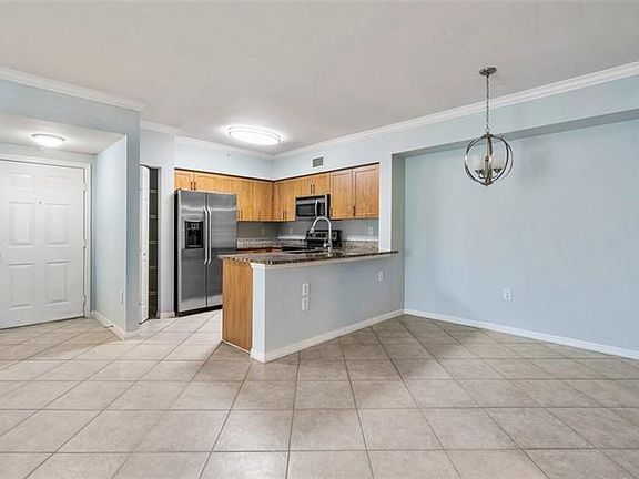 4th image of 6378 Emerald Dunes Dr APT 304